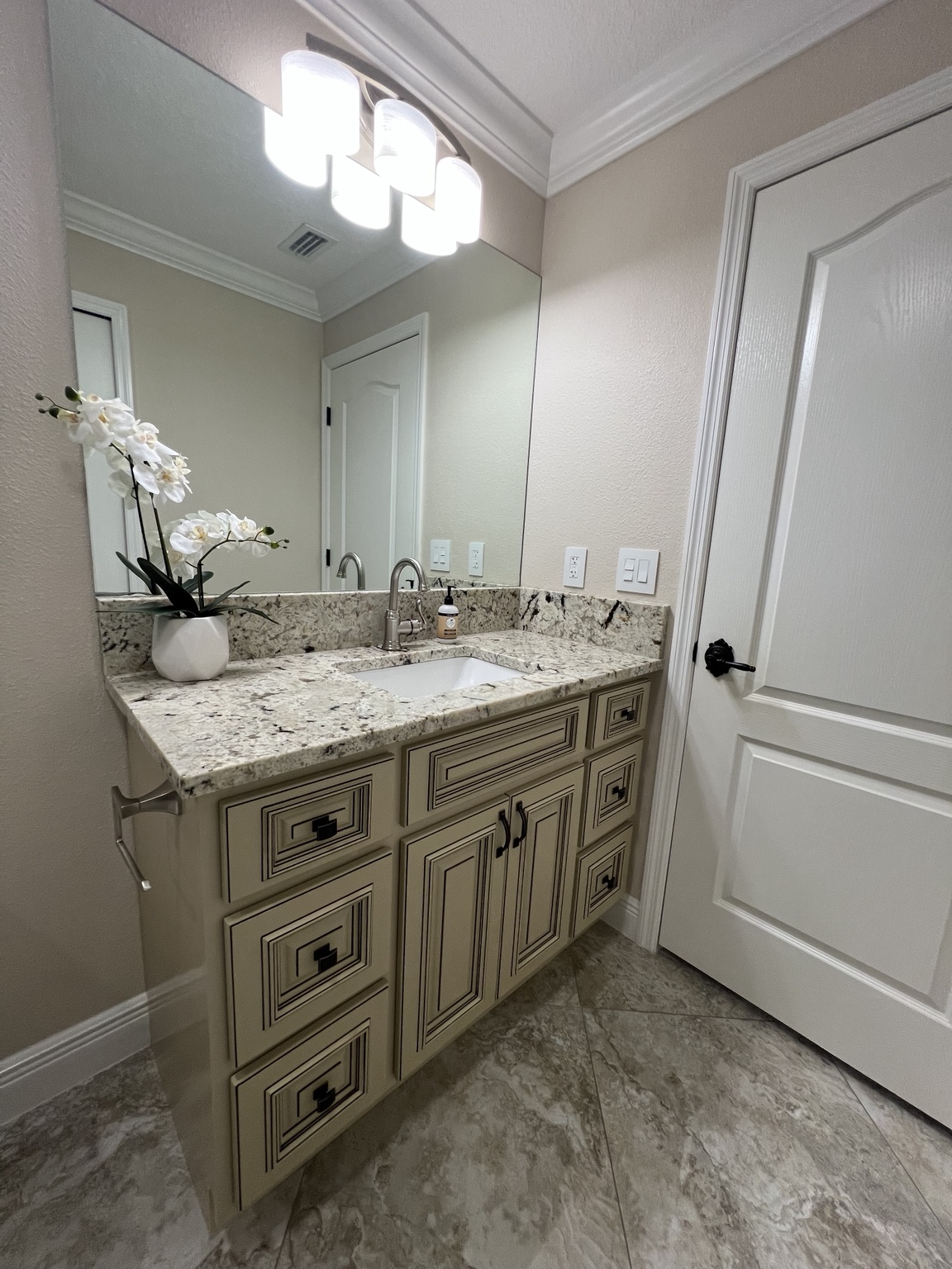 Custom vanity